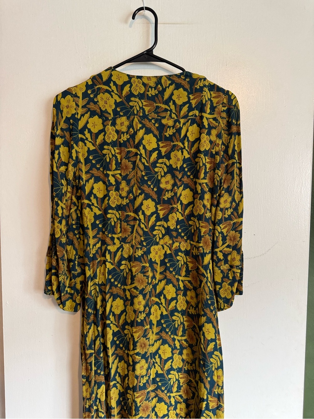 Toast teal and okra Floral Fluid Crepe midi length Dress Size 8 - Picture 8 of 9